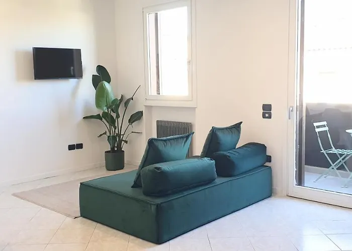 Venezia & Treviso Anthea Apartment Design E Garage