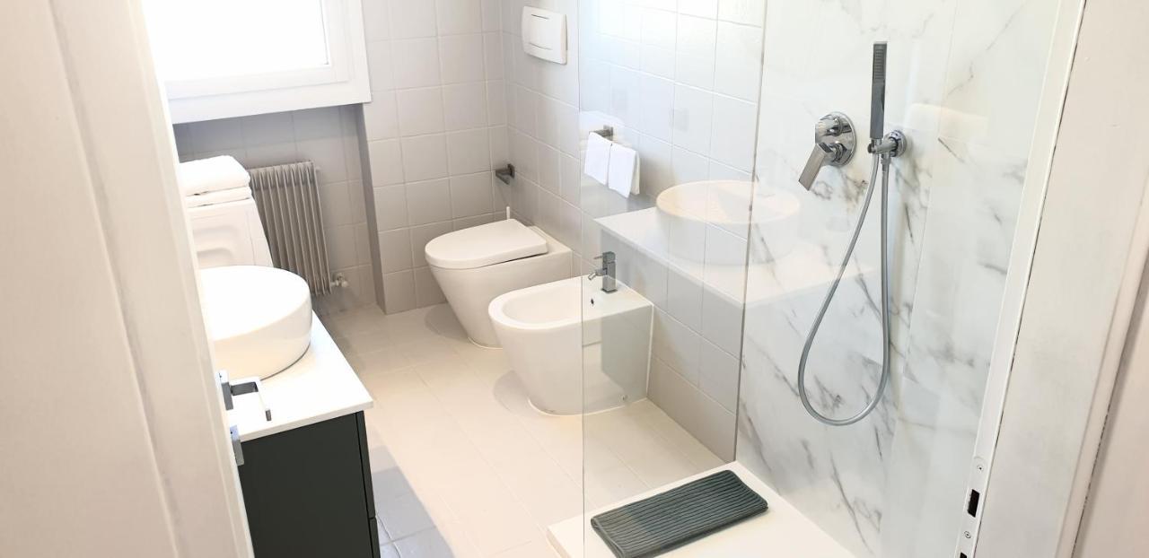 Apartment Venezia & Treviso Anthea Design E Garage Casier